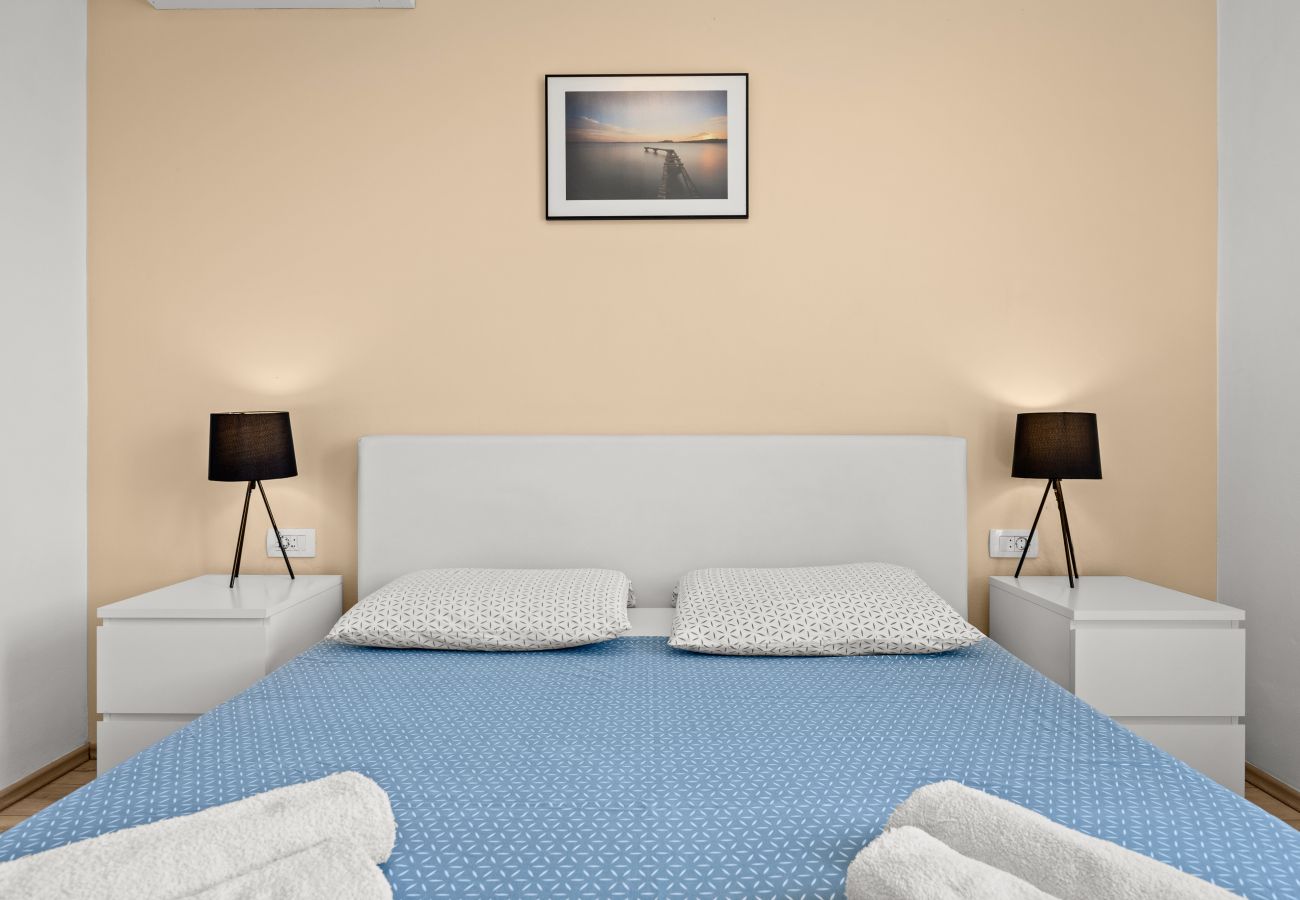 Вилла на Marcana - Holiday House Gortan for 7 people near Pula with children playground and heated pool