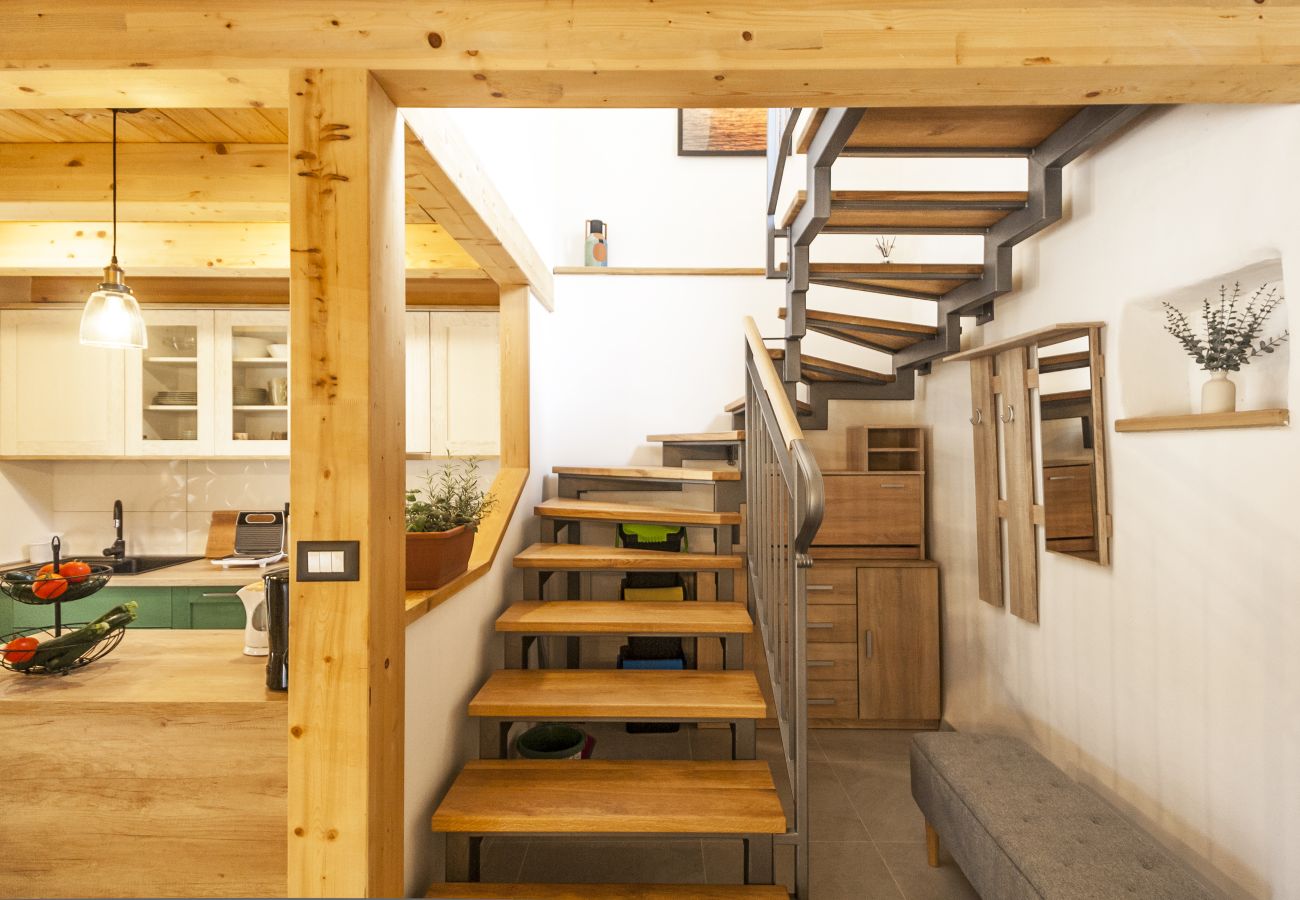 Вилла на Modrušani - Villa Doda in Central Istria for 6 people with heated pool and sauna
