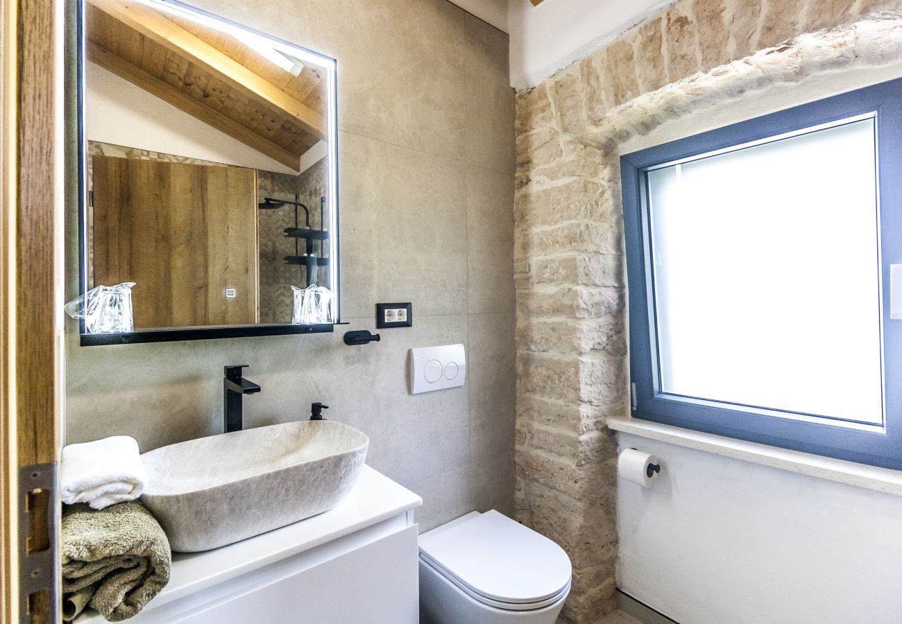 Вилла на Modrušani - Villa Doda in Central Istria for 6 people with heated pool and sauna