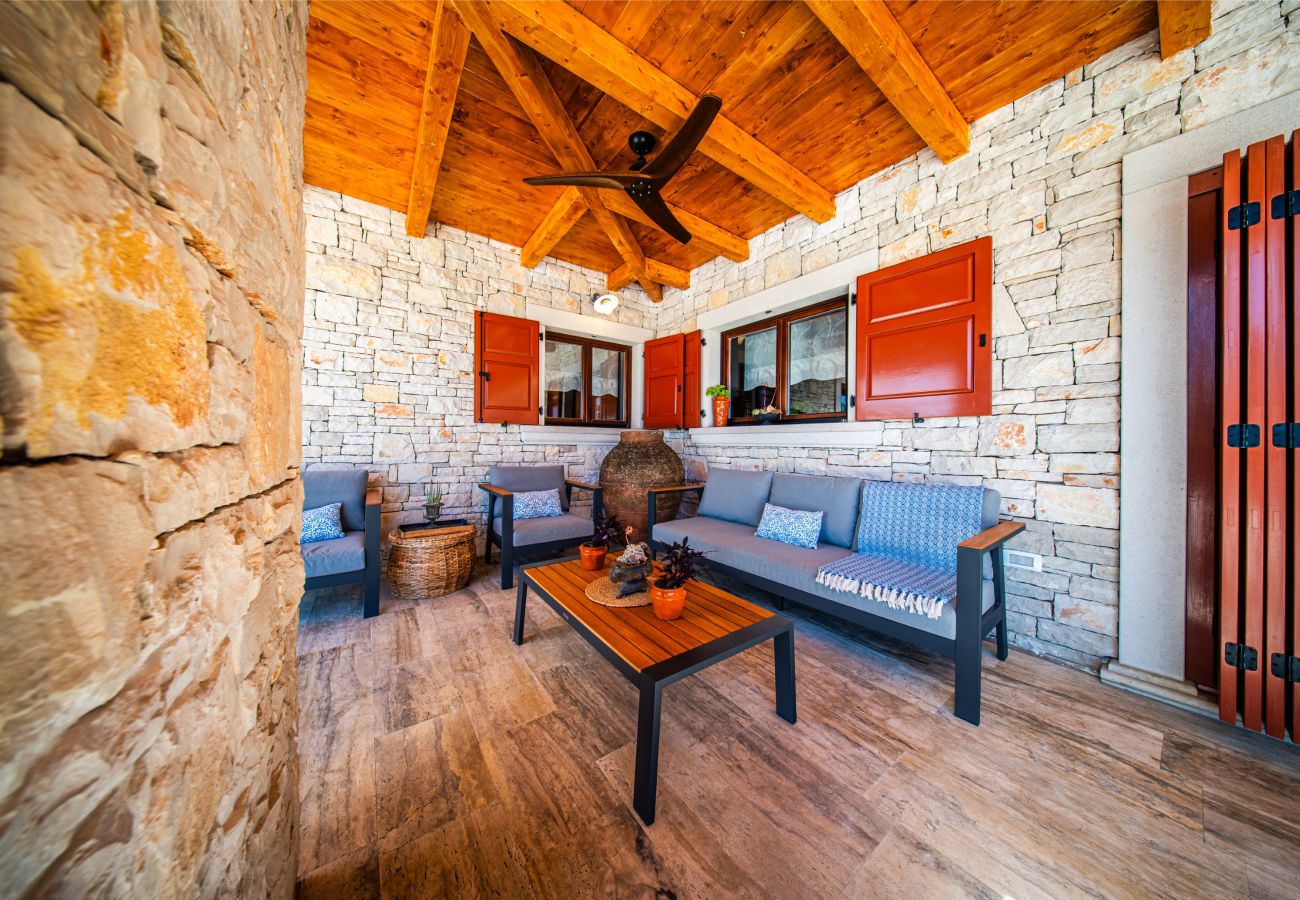 Вилла на Hrboki - Villa Antea for 10 people near Barban with heated pool 75 m2 - welness & large garden