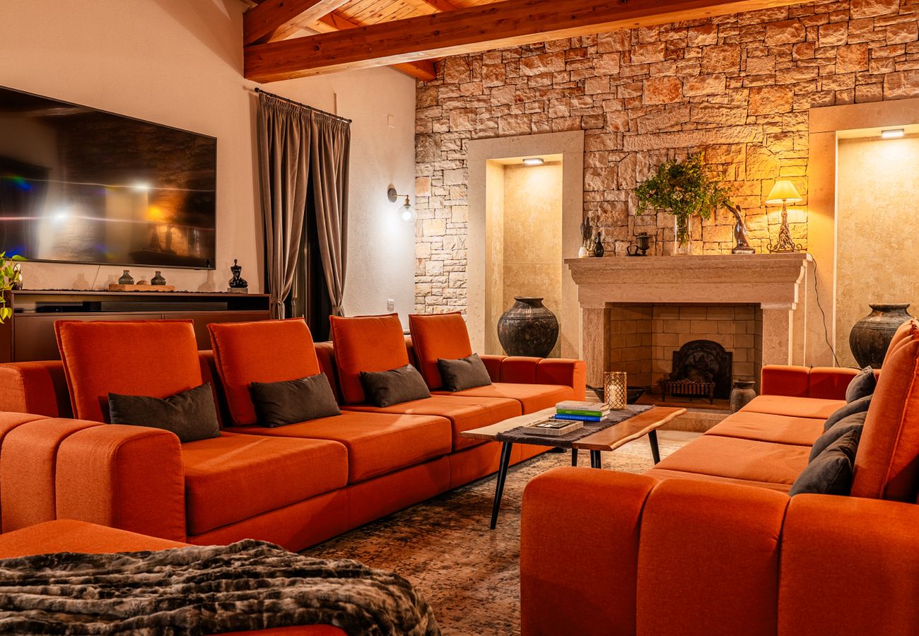 Вилла на Hrboki - Villa Antea for 10 people near Barban with heated pool 75 m2 - welness & large garden