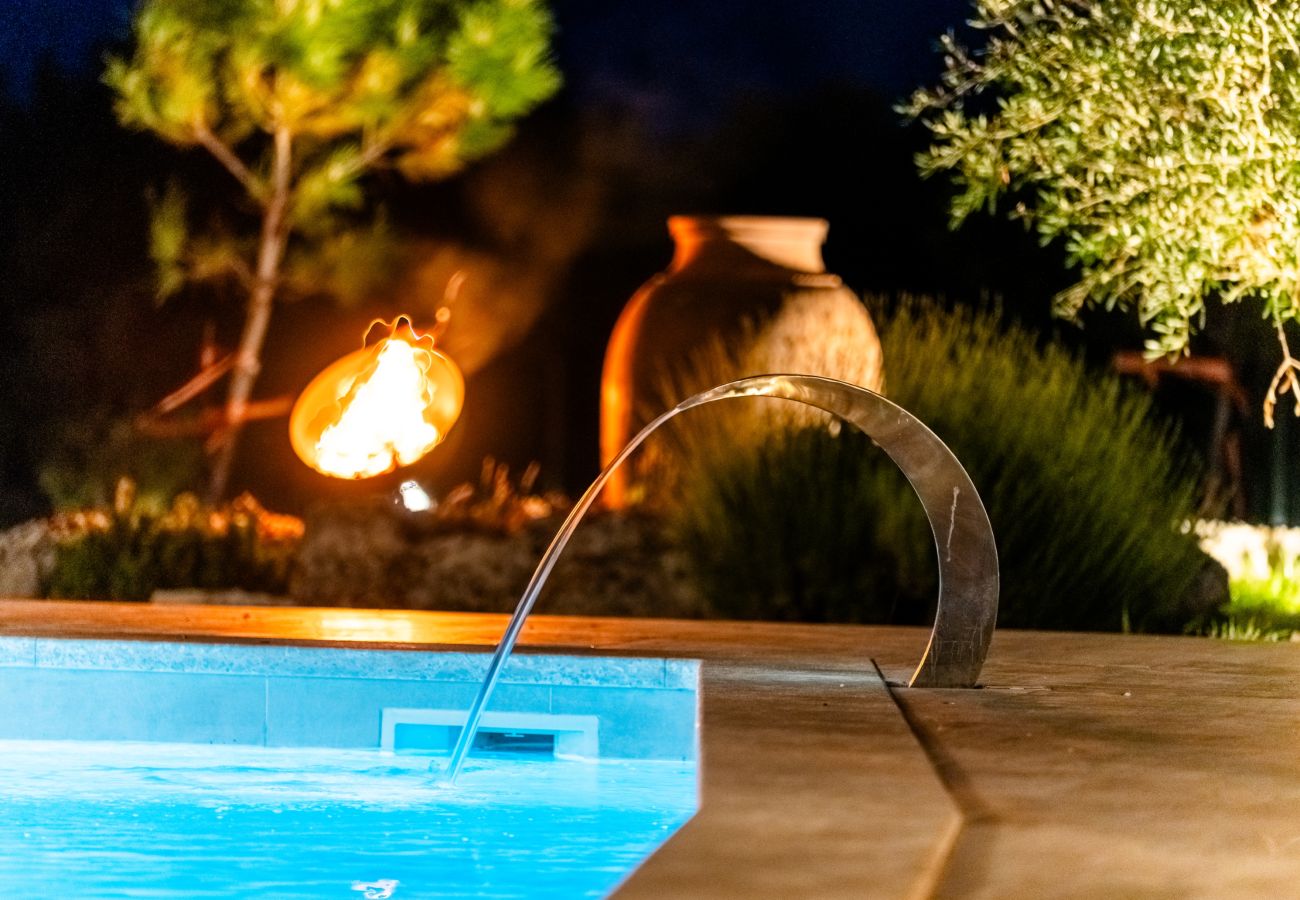 Вилла на Hrboki - Villa Antea for 10 people near Barban with heated pool 75 m2 - welness & large garden