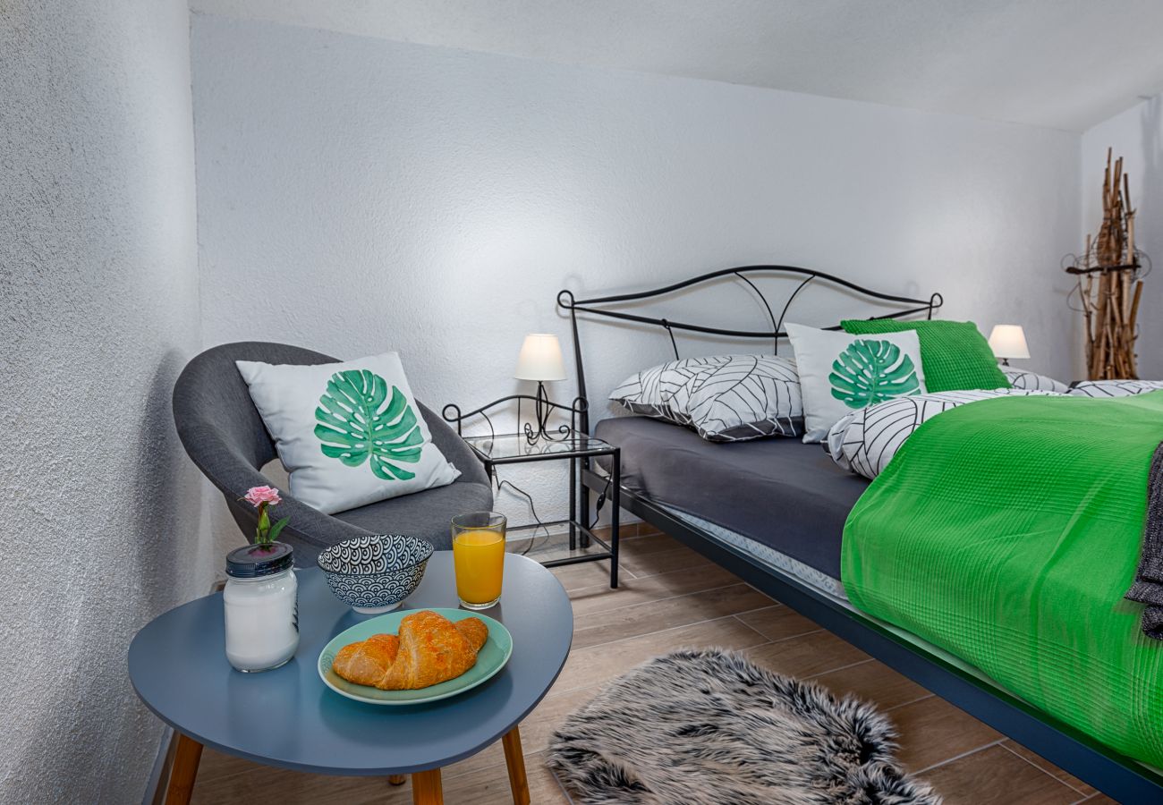 Вилла на Marcana - Villa Casa di Roccia for 8 people in Central Istria - pet friendly with heated pool & jacuzzi