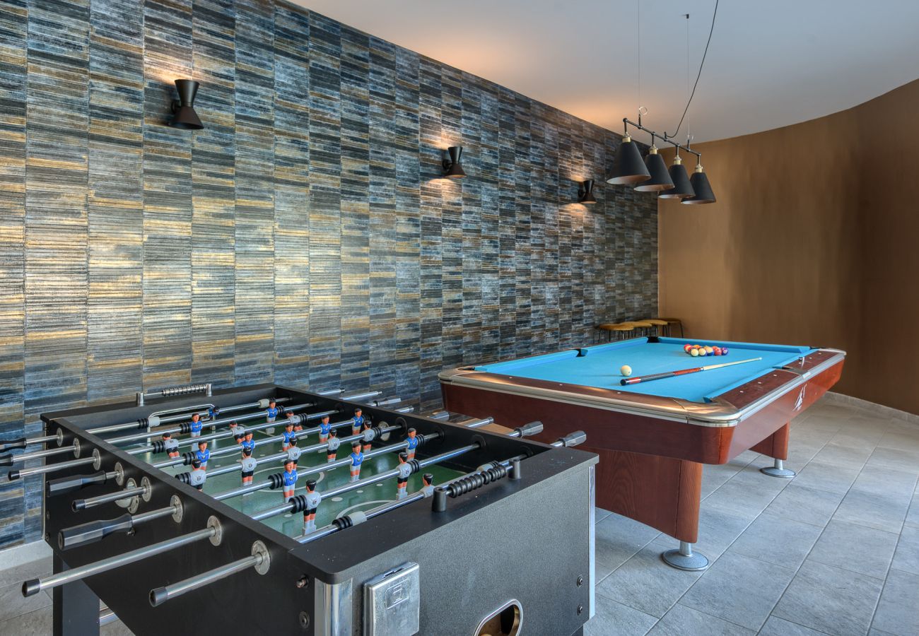 Вилла на Juršici - Villa LaDominika for 14 people with wellness, tennis court, 50 m2 heated pool in Central Istria