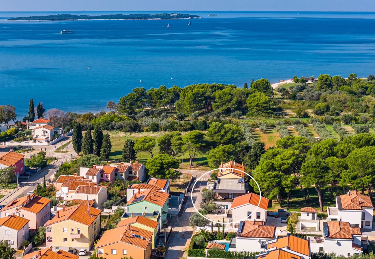 Вилла на Fažana - Villa Palatium III in Fažana for 8 people only 200 meters from the sea with sauna & indoor-outside heated pool