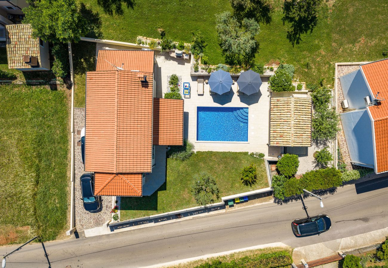 Вилла на Umag - Villa Stella Juricani for 6 people near Umag with private pool only 4 km from the beach