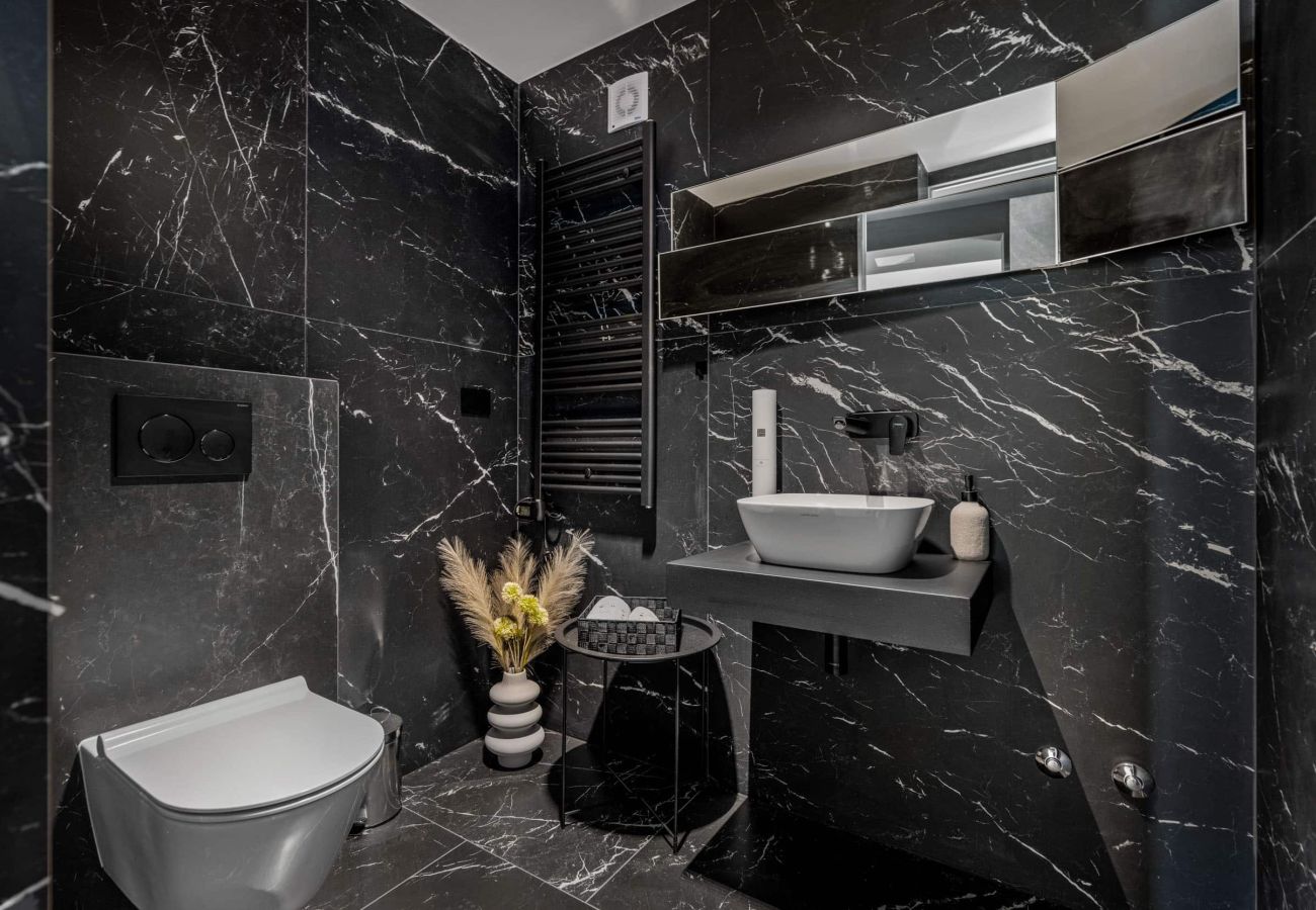 Вилла на Šterna - Luxury Villa She for 6 people with 61 m2 private pool, kids playground & sport activities on-side