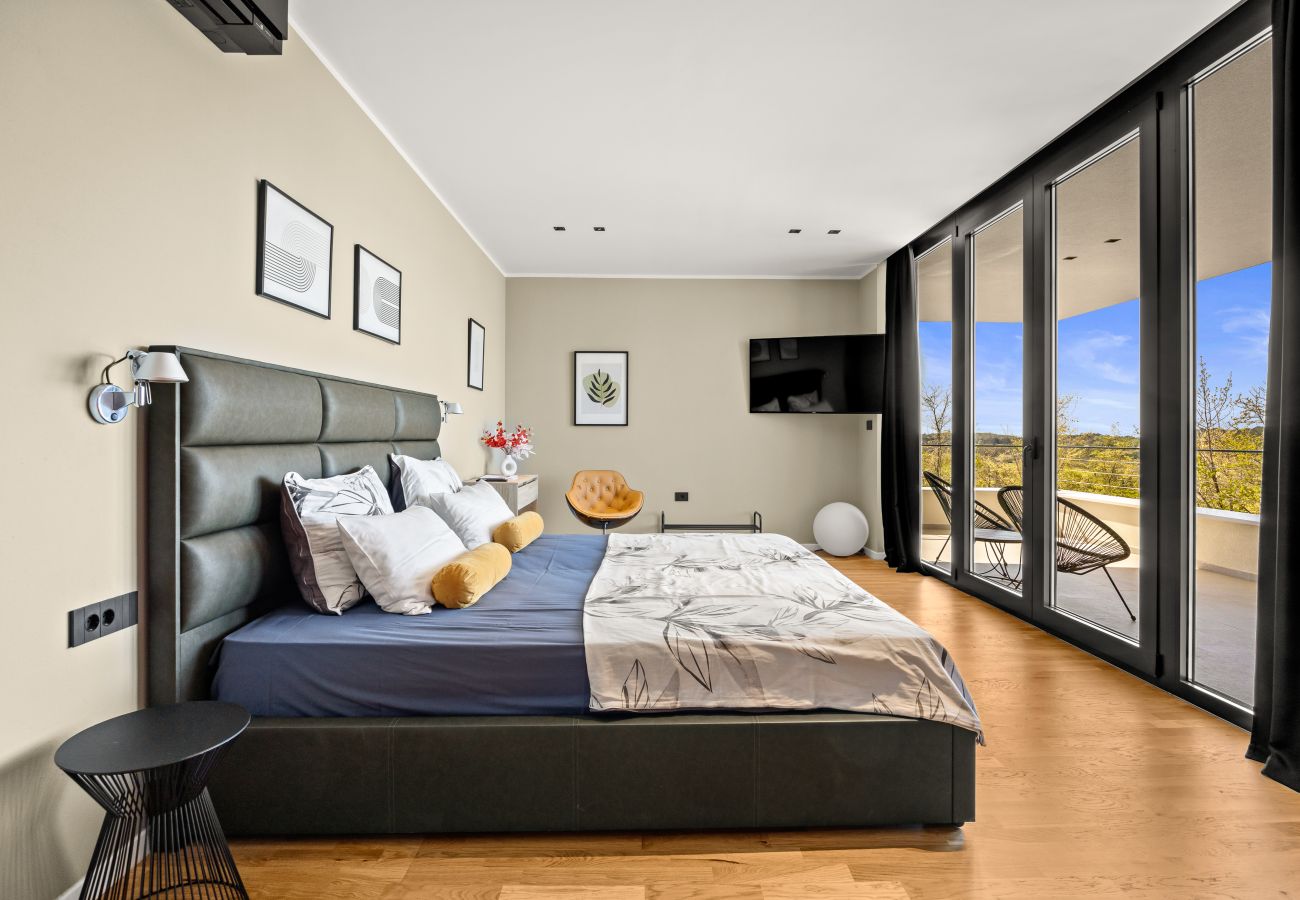 Вилла на Šterna - Luxury Villa She for 6 people with 61 m2 private pool, playground & activities on-side for adults and kids