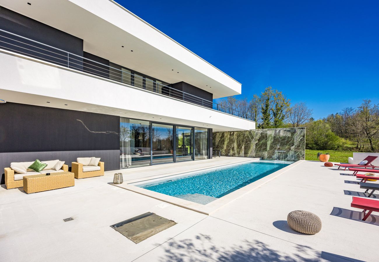 Вилла на Šterna - Luxury Villa She for 6 people with 61 m2 private pool, playground & activities on-side for adults and kids