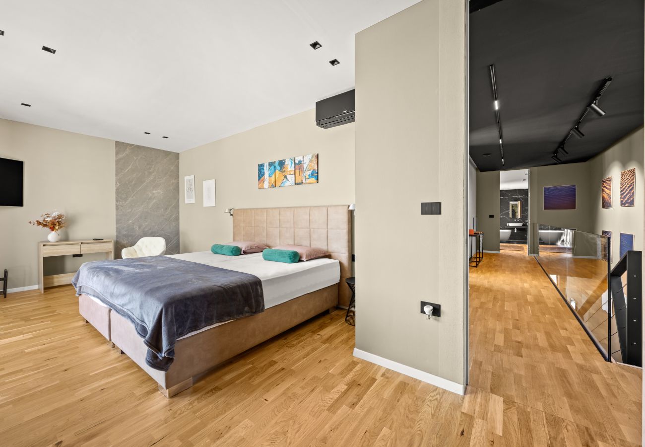 Вилла на Šterna - Luxury Villa She for 6 people with 61 m2 private pool, playground & activities on-side for adults and kids