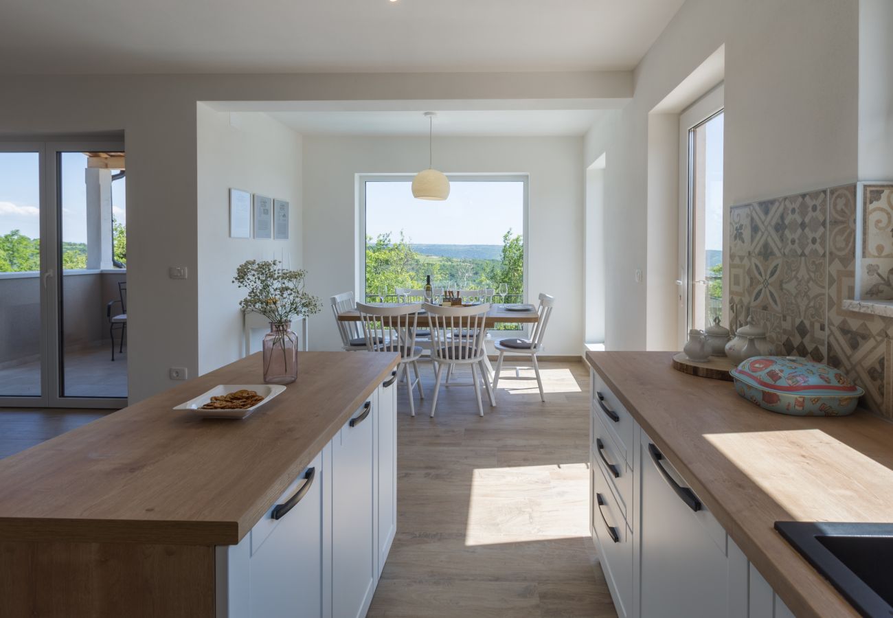 Вилла на Krasica - Villa Skraline for 6 people near Umag with salt-water private pool & sea view
