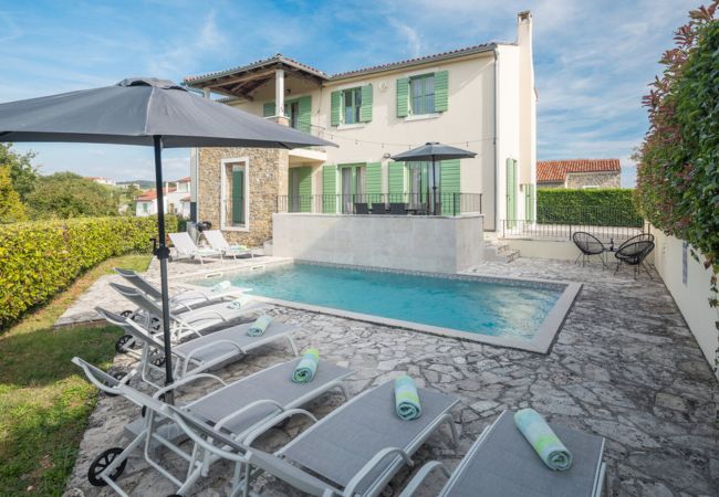  на Baredine - Villa Morgan for 8 people in Central Istria with 45 m2 heated pool & pet friendly