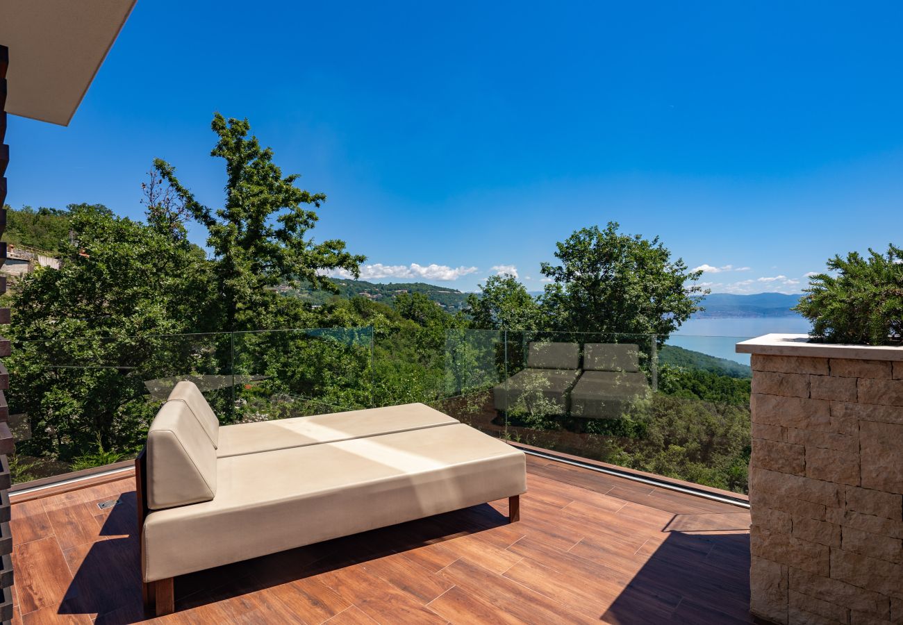 Вилла на Poljane - Luxury Villa AltaVista near Opatija for 8 people with wellness, private mini golf court & amazing sea view
