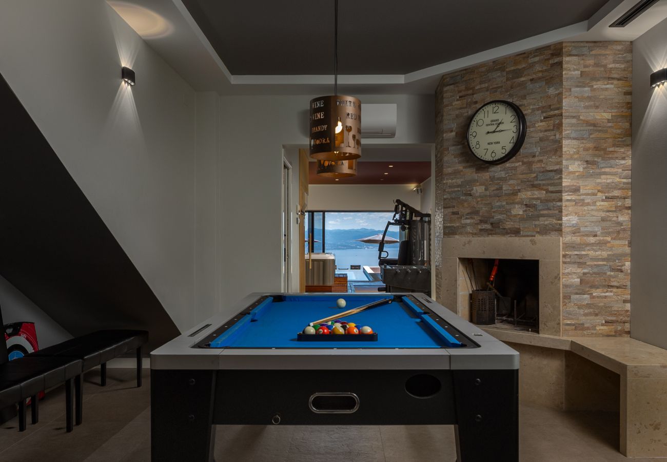 Вилла на Poljane - Luxury Villa AltaVista near Opatija for 8 people with wellness, private mini golf court & amazing sea view