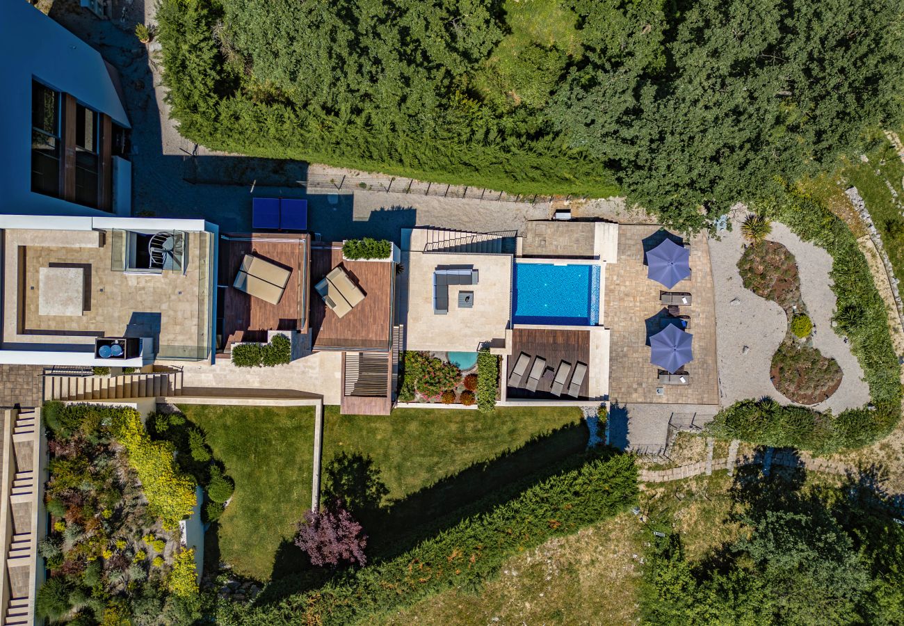Вилла на Poljane - Luxury Villa AltaVista near Opatija for 8 people with wellness, private mini golf court & amazing sea view