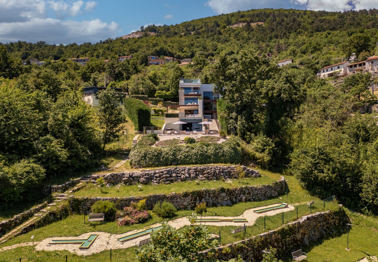 Вилла на Poljane - Luxury Villa AltaVista near Opatija for 8 people with wellness, private mini golf court & amazing sea view