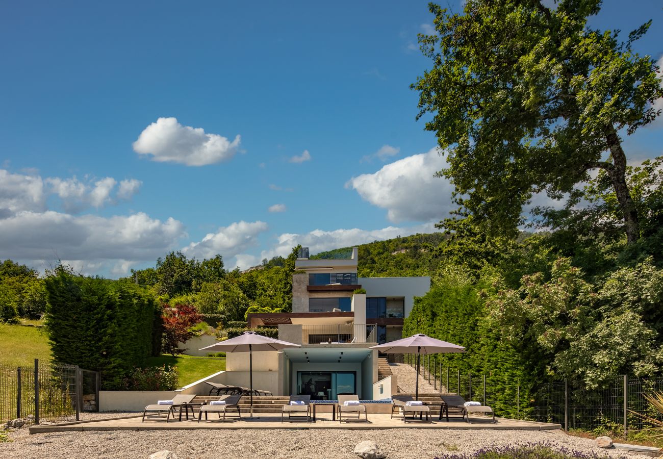 Вилла на Poljane - Luxury Villa AltaVista near Opatija for 8 people with wellness, private mini golf court & amazing sea view