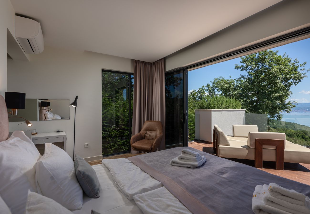 Вилла на Poljane - Luxury Villa AltaVista near Opatija for 8 people with wellness, private mini golf court & amazing sea view