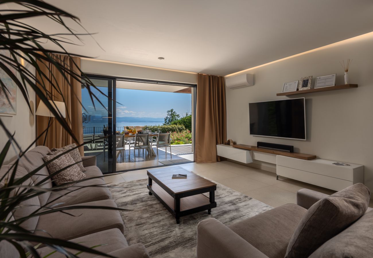 Вилла на Poljane - Luxury Villa AltaVista near Opatija for 8 people with wellness, private mini golf court & amazing sea view