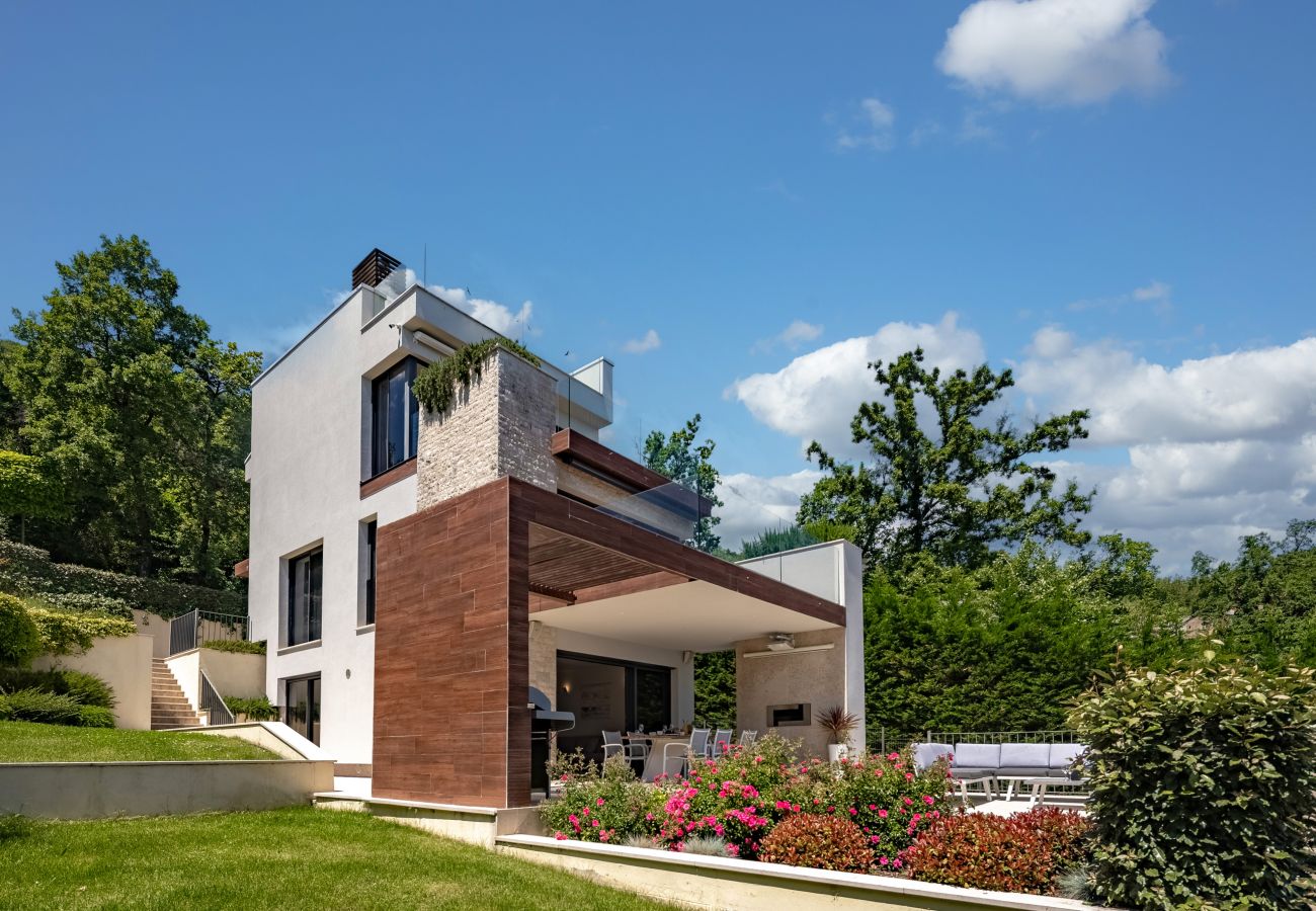 Вилла на Poljane - Luxury Villa AltaVista near Opatija for 8 people with wellness, private mini golf court & amazing sea view