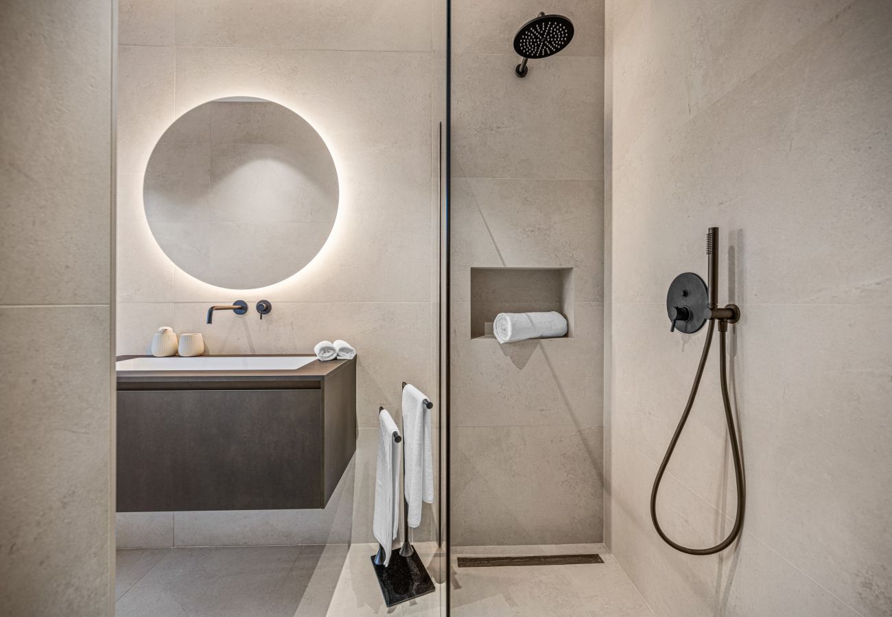 Вилла на Anžici - Villa Asmoa for 8 people near Poreč with 45 m2 heated pool, wellness & sea view