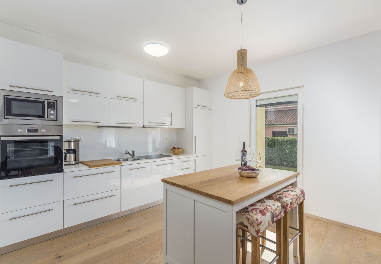 Вилла на Dracevac - Villa Anita for 7 people near Poreč with private pool and beautiful garden
