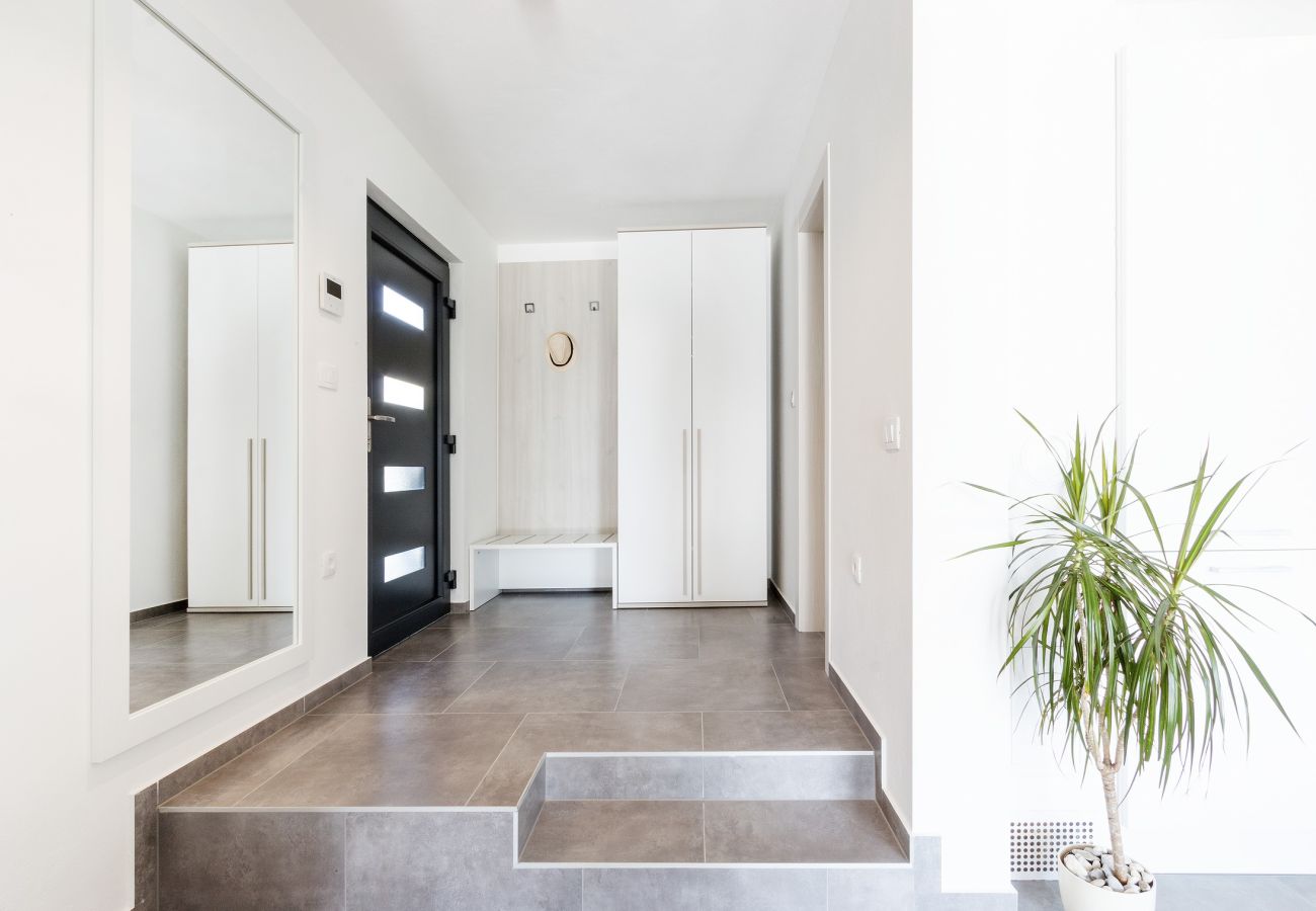 Вилла на Pula - Villa Moderna near Pula for 8 people with 32 m2 private pool 