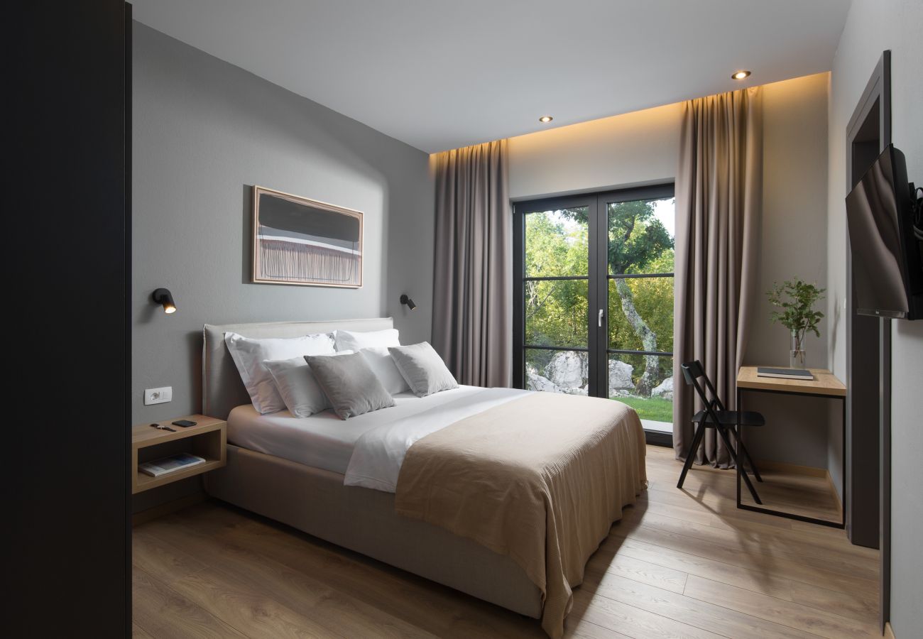 Вилла на Kršan - Villa Mons Caldera for 10 people with 40 m2 infinity heated pool & kids playground