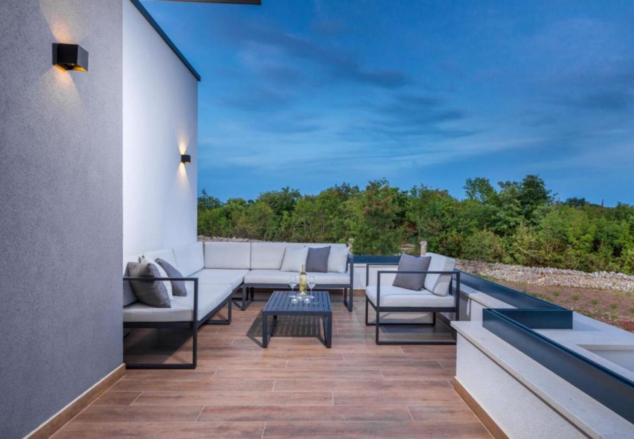 Вилла на Juršici - Villa Ana Škicini for 10 people with private pool and sea view near Novigrad