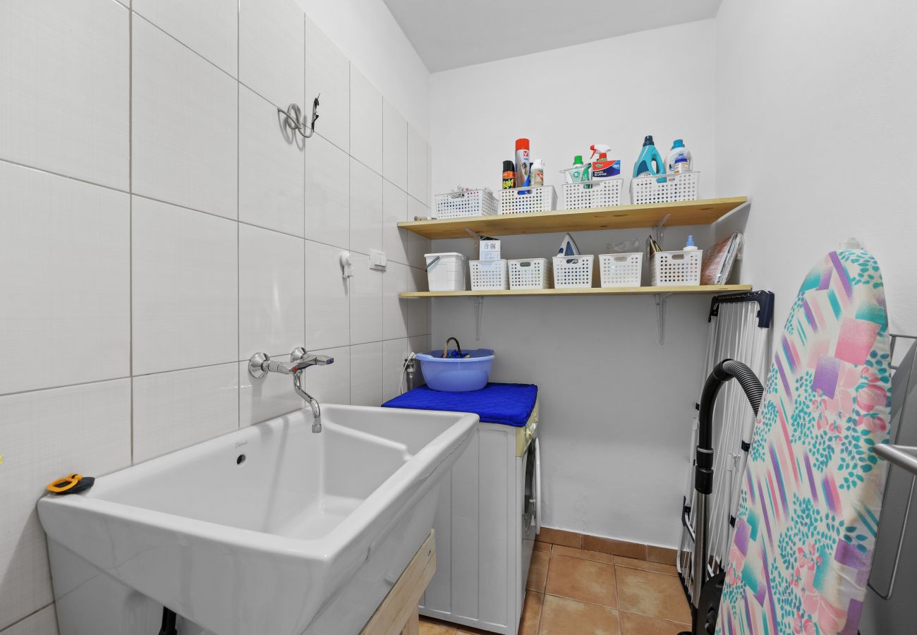Вилла на Bale - Villa Fuma for 6 persons with private pool & sea view in Central Istria 