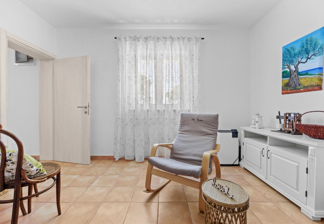 Вилла на Bale - Villa Fuma for 6 persons with private pool & sea view in Central Istria 