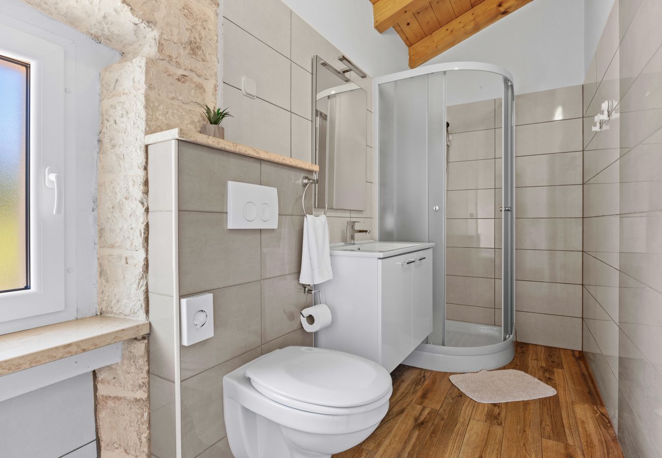 Вилла на Bale - Villa Fuma for 6 persons with private pool & sea view in Central Istria 