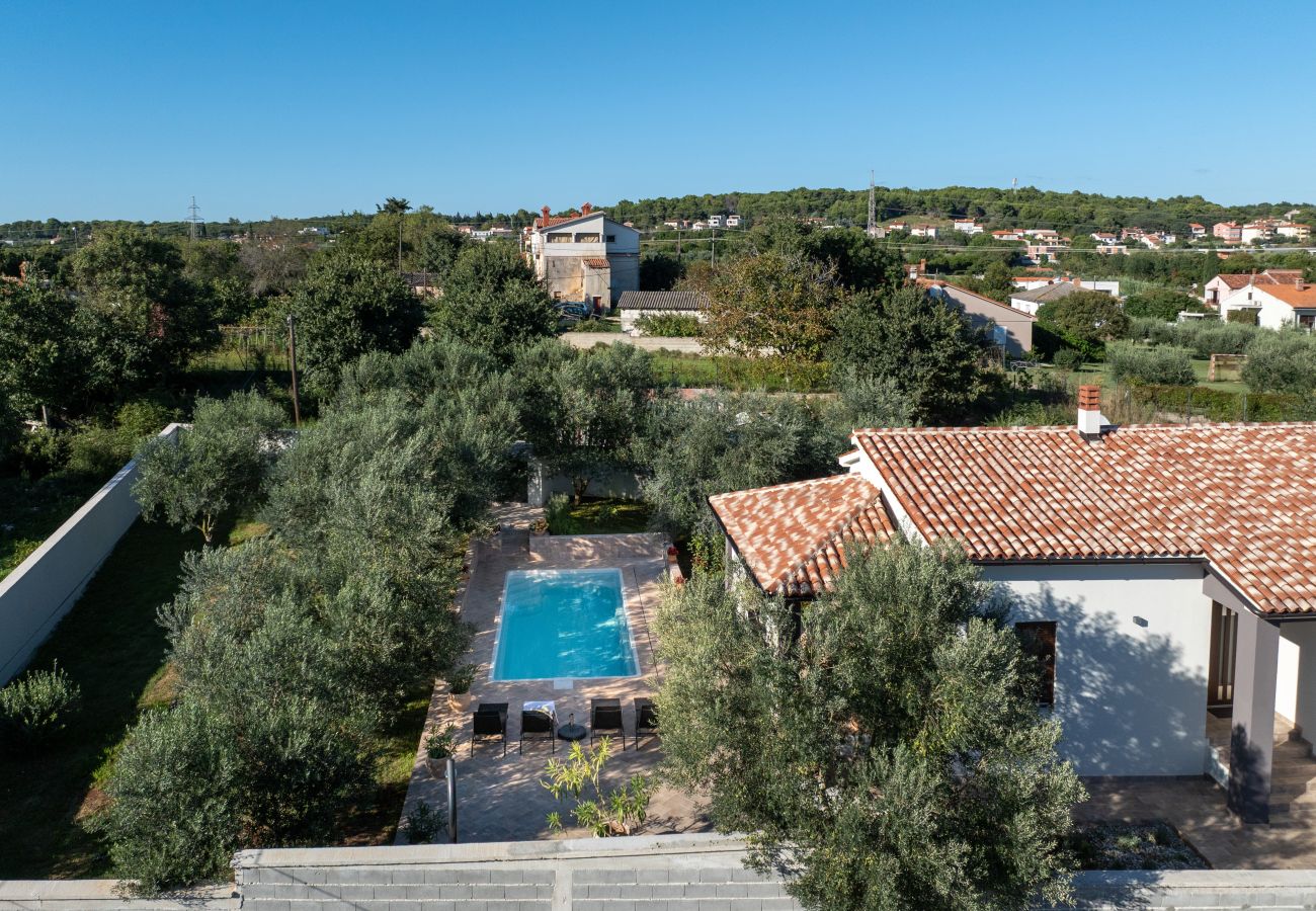 Вилла на Pula - Casa Canziana for 6 people with private pool in Pula