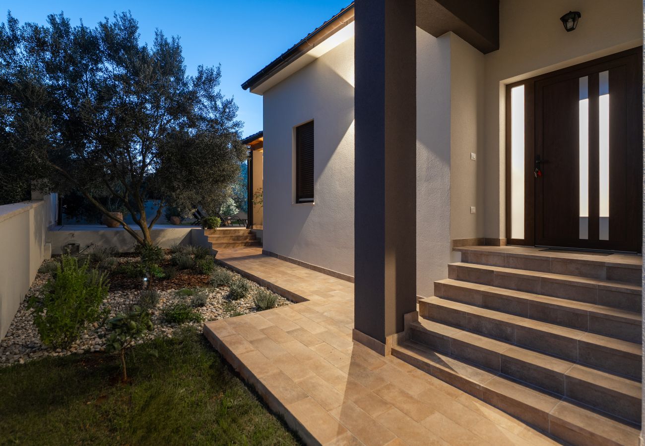 Вилла на Pula - Casa Canziana for 6 people with private pool in Pula