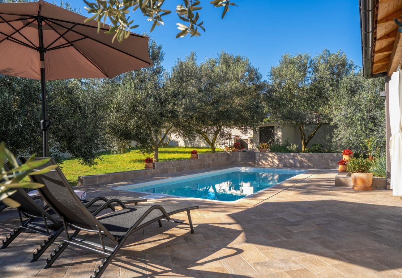 Вилла на Pula - Casa Canziana for 6 people with private pool in Pula