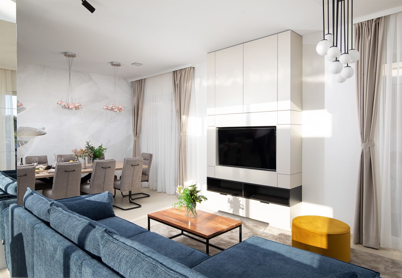 Вилла на Medulin - Villa Isla Verde for 10 people with private pool & sauna only 10 meters from the sea