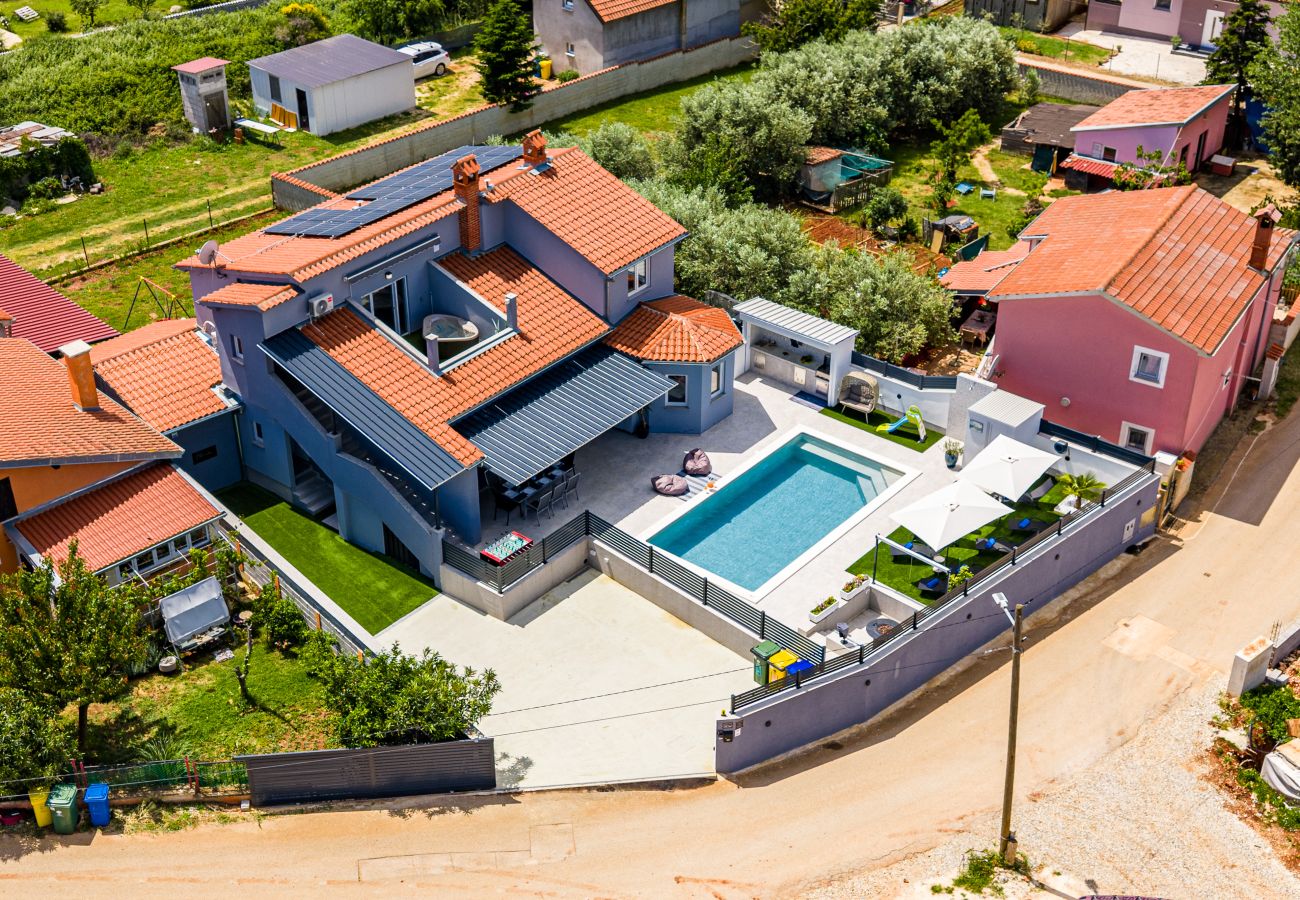 Вилла на Radeki Polje - Villa Spa Otium for 8 people with outdoor cinema & spa area