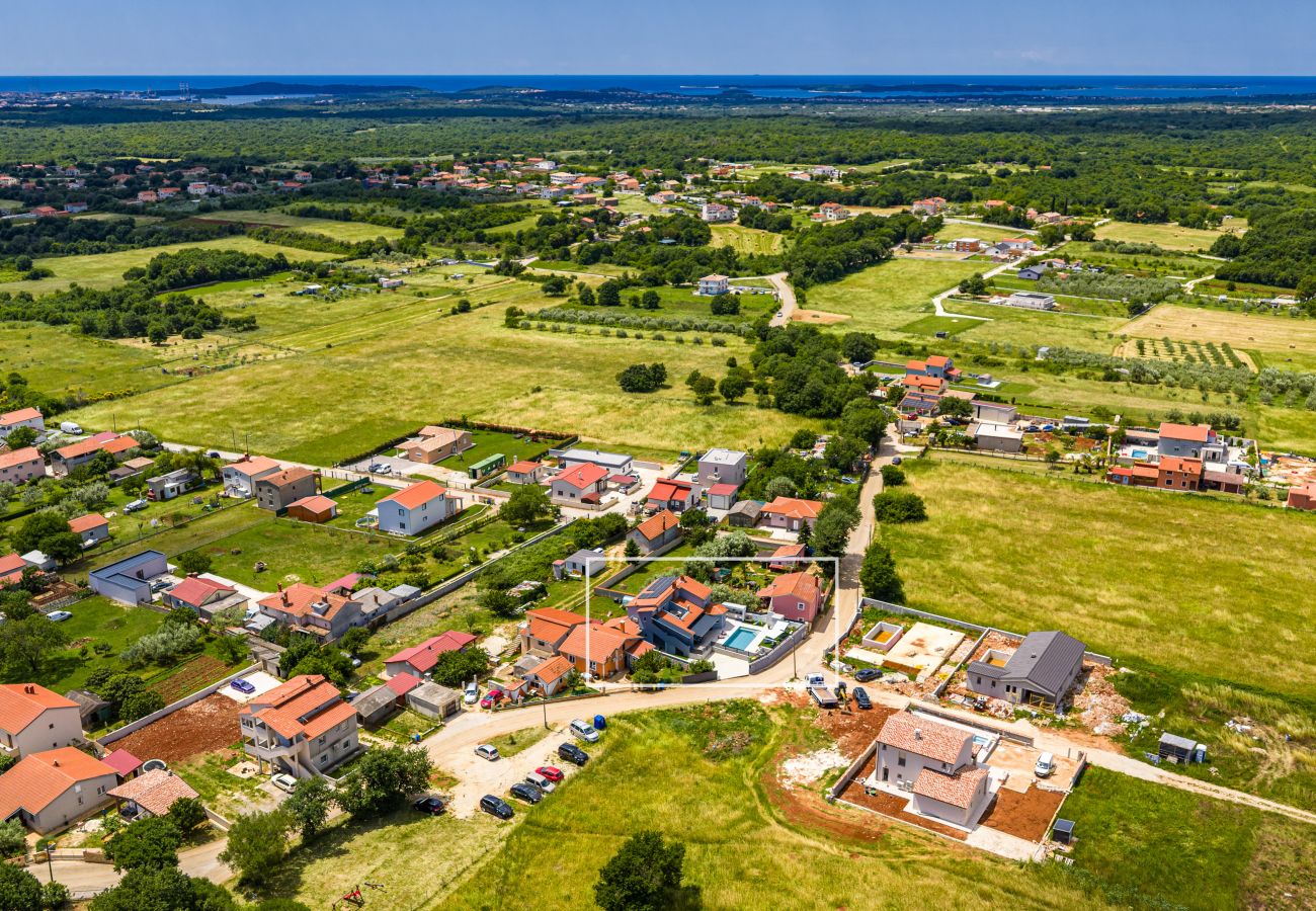 Вилла на Radeki Polje - Villa Spa Otium for 8 people with outdoor cinema & spa area
