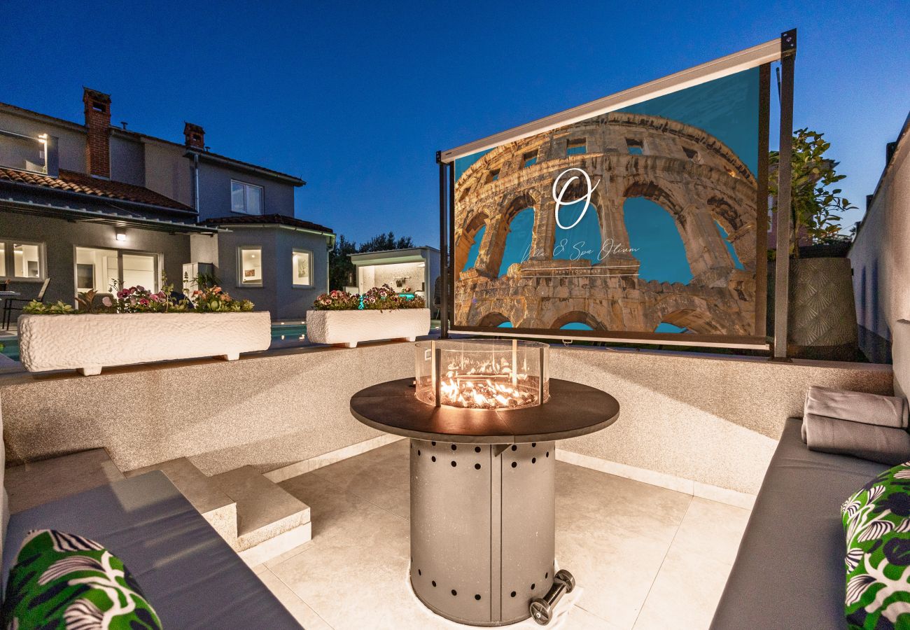 Вилла на Radeki Polje - Villa Spa Otium for 8 people with outdoor cinema & spa area