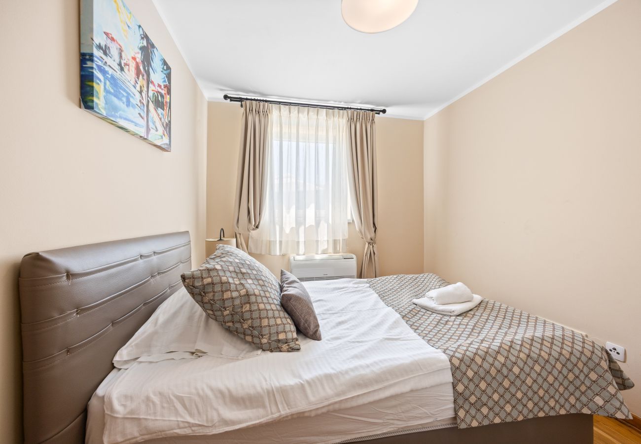 Вилла на Porec - Villa Andrea for 17 people with private heated pool & pet friendly near Poreč
