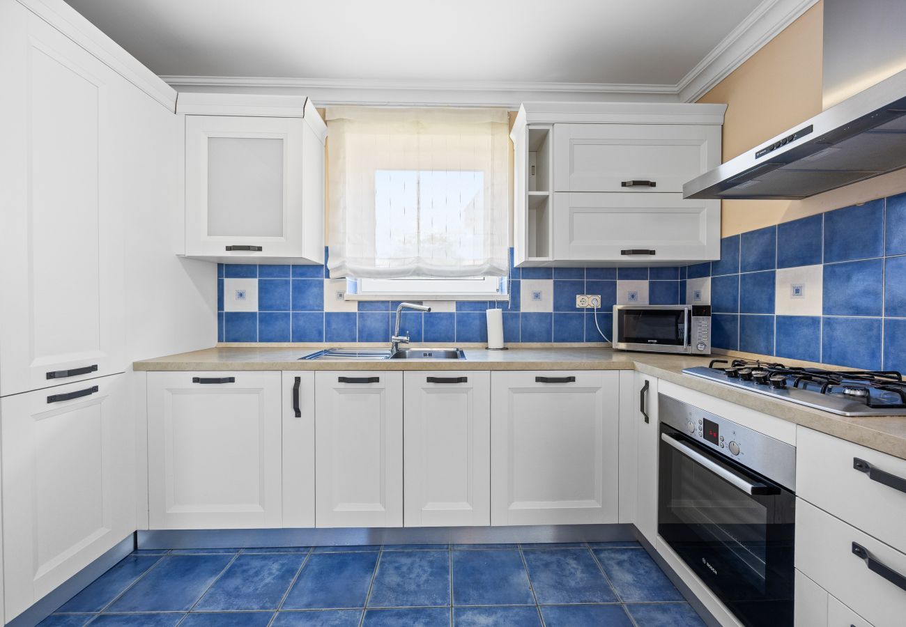 Вилла на Porec - Villa Andrea for 17 people with private heated pool & pet friendly near Poreč
