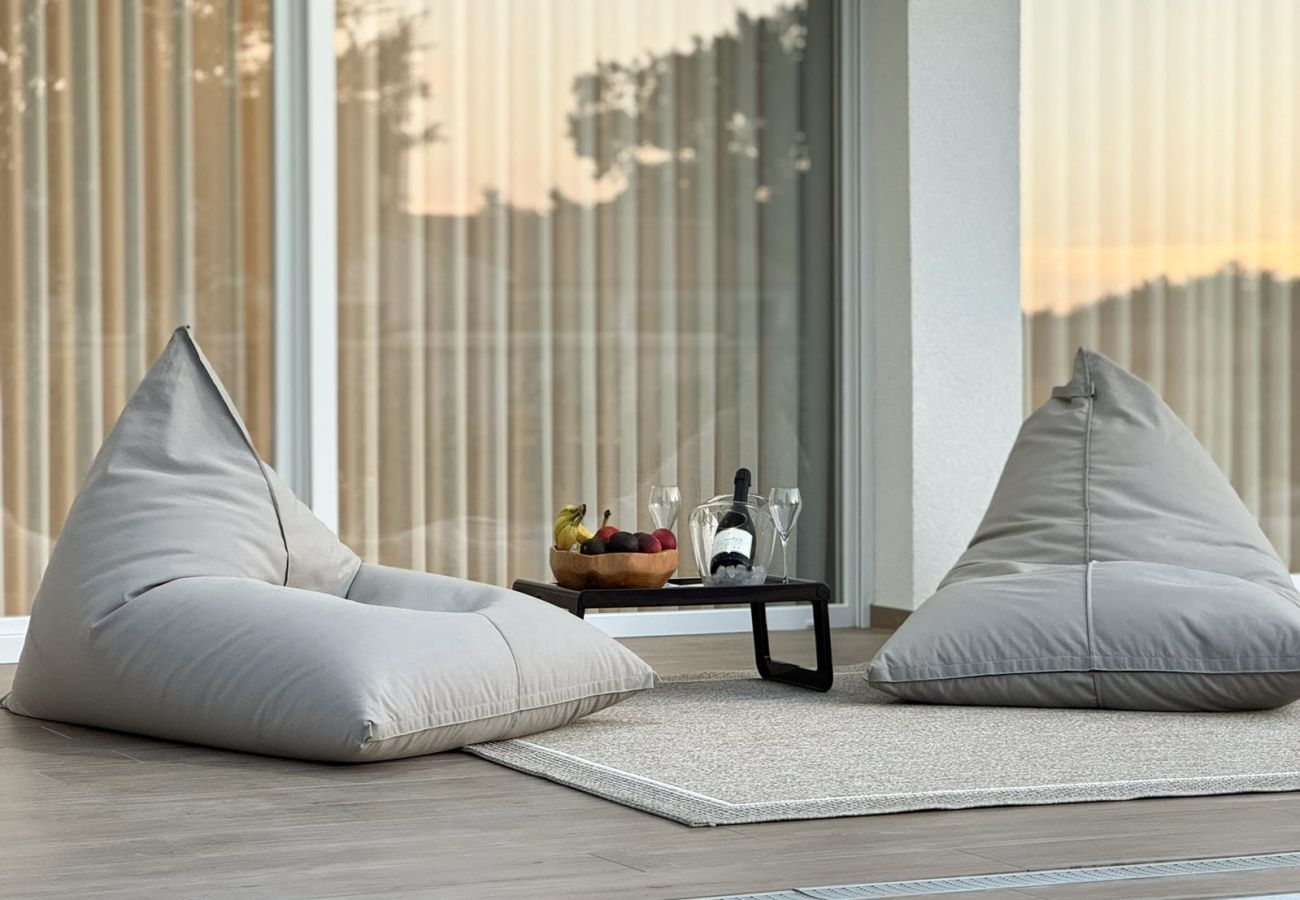 Вилла на Bibici - Villa Nobel in Central Istria for 6 adults with private heated pool - only for adults