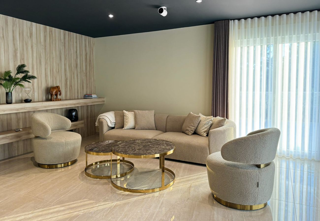 Вилла на Bibici - Villa Nobel in Central Istria for 6 adults with private heated pool - only for adults
