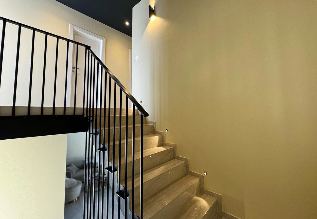 Вилла на Bibici - Villa Nobel for 6 adults with private 40 m2 heated pool, outside bar & movie theatre