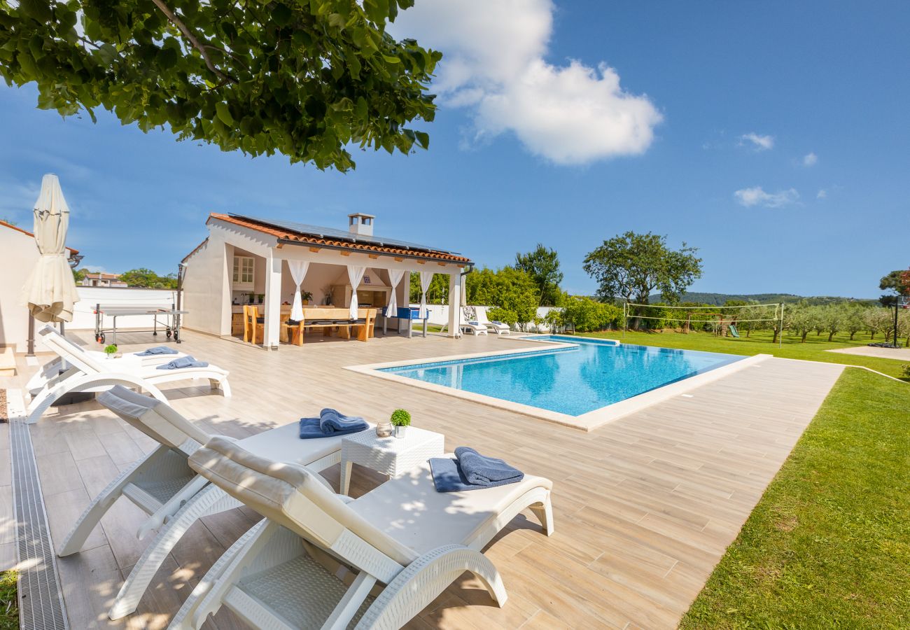 Вилла на Pomer - Villa MileManda for 8 people near Pula with children playground only 300 meters from the beach