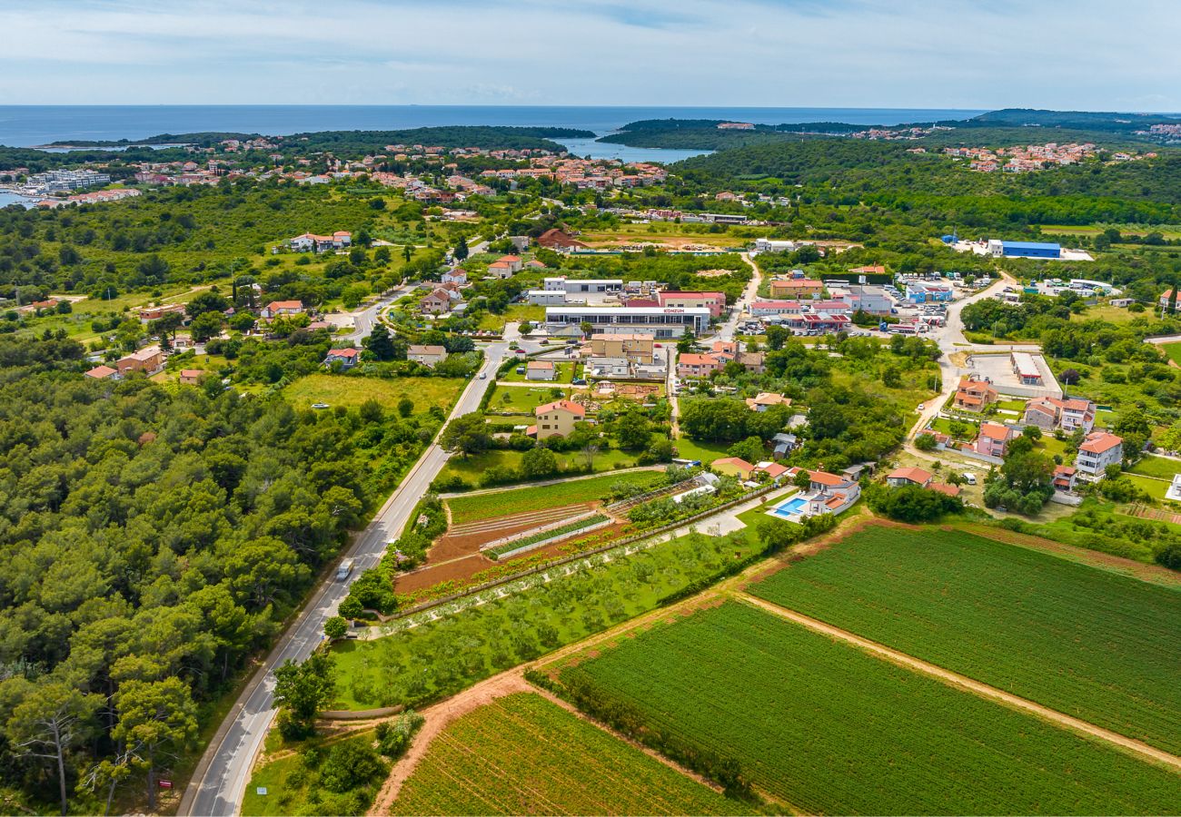 Вилла на Pomer - Villa MileManda for 8 people near Pula with children playground only 300 meters from the beach