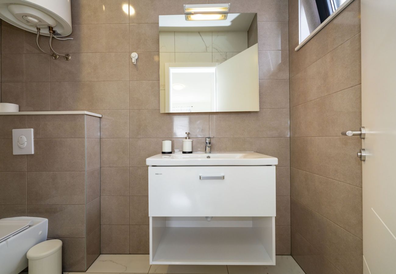 Вилла на Vodice - Villa Essenza Vita in Vodice near Beach with private pool & pet friendly