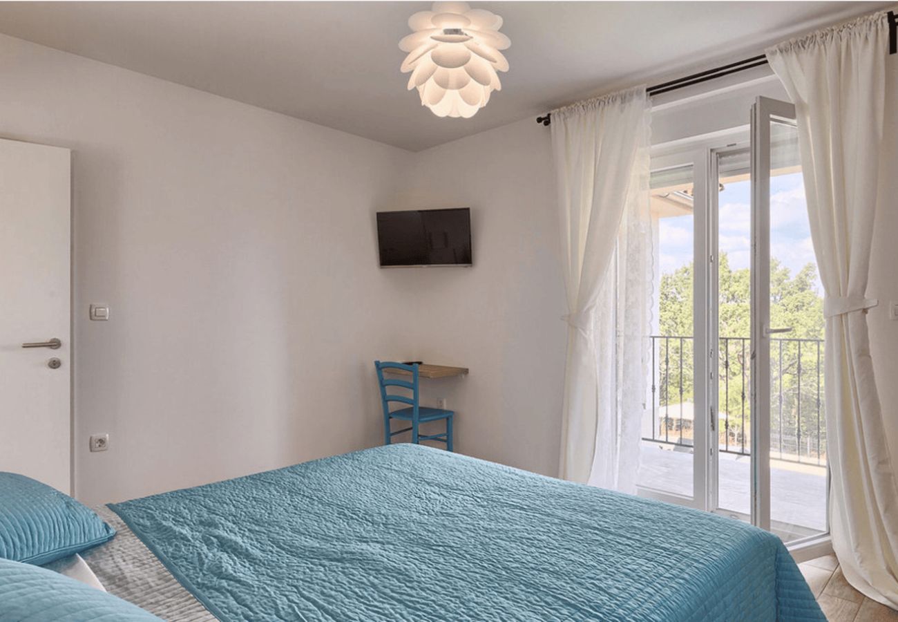 Вилла на Rakalj - Villa Noela in Rakalj for 6 persons with large garden, kids playground - only 2,5 km from beach