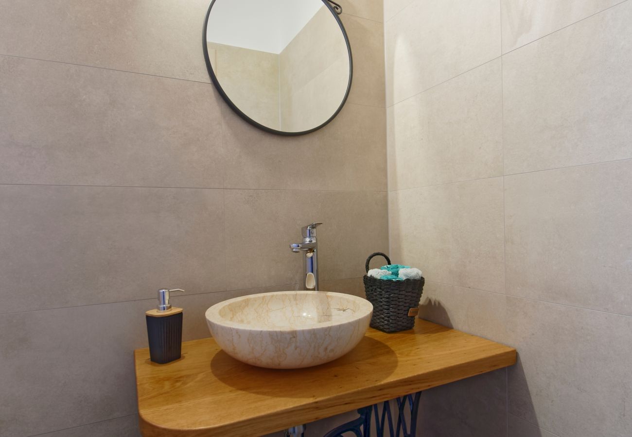 Вилла на Srebrnići - Villa Stella Polaris for 8 persons in Central Istria with private pool, sea view, large garden & kids playground