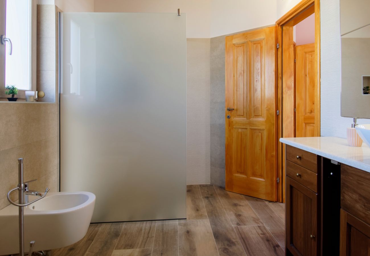 Вилла на Srebrnići - Villa Stella Polaris for 8 persons in Central Istria with private pool, sea view, large garden & kids playground